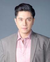 Paulo Avelino reacts to KC’s new ‘love’