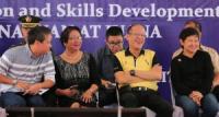 Aquino signs law institutionalizing financial inclusion committee
