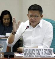 Chiz won’t run for VP if Grace does