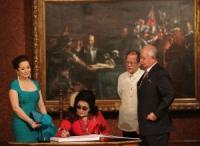 PHL receives draft law for Muslim self-rule