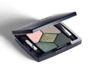 Spring makeup: Eyes go bold