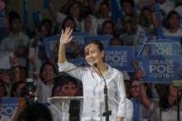 Is Grace Poe American or Filipino?