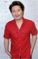 Ogie Alcasid, Janno Gibbs reunite for TV5’s new Sunday variety game show