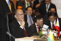 Aquino presses need for resolution of sea row in Asean summit