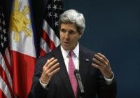 Kerry arrives in Tacloban, media kept away