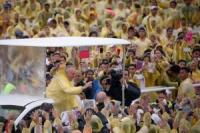 Duterte to visit pope, apologize for ‘whore’ insult: aide