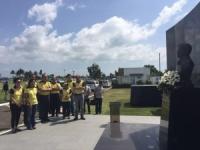 Robredo travels to Naga via bus despite security concerns