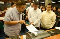 Comelec’s vote-counting machines, hackable,  ‘expert’ claims