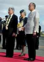 Emperor Akihito expresses remorse over lives lost during WW2